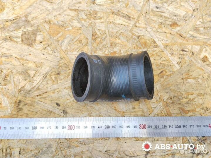 Патрубок интеркулера Skoda Superb 1