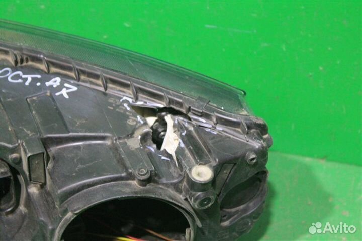 Фара правая Skoda Octavia A7 2013-2017