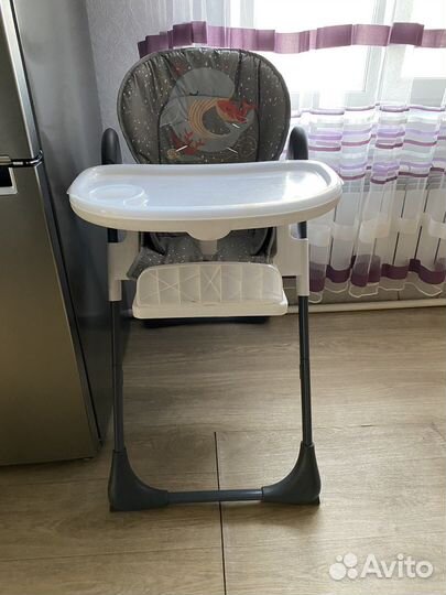 Детский стульчик для кормления