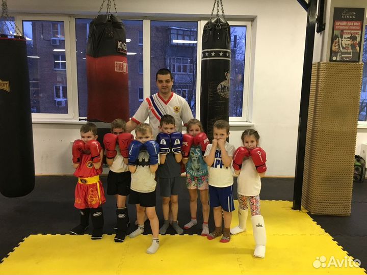 Тренер по кикбоксингу,боксу