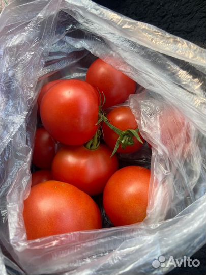 Помидоры, огурцы, малина