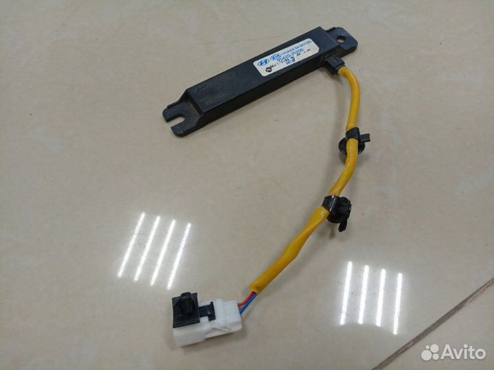 Антенна Kia Stinger CK G4KL 2019