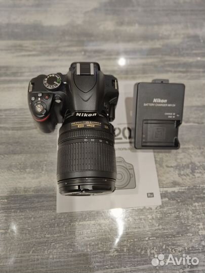 Зеркальный фотоаппарат Nikon D3200