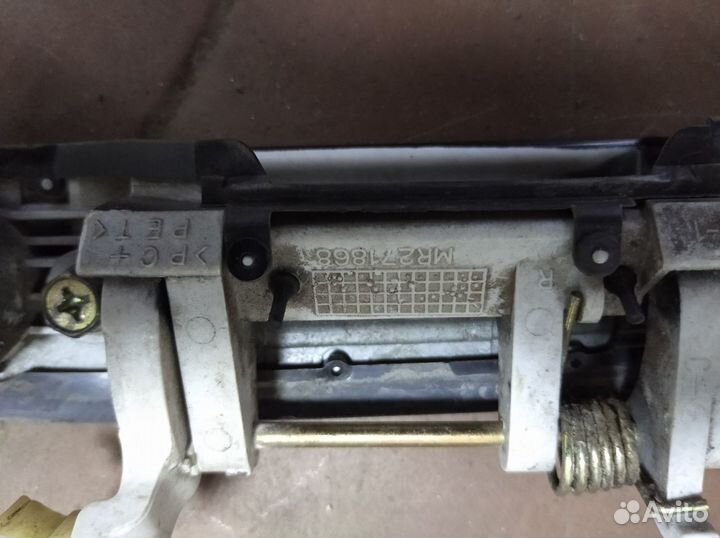 Ручка открывания двери наружная правая Galant EA