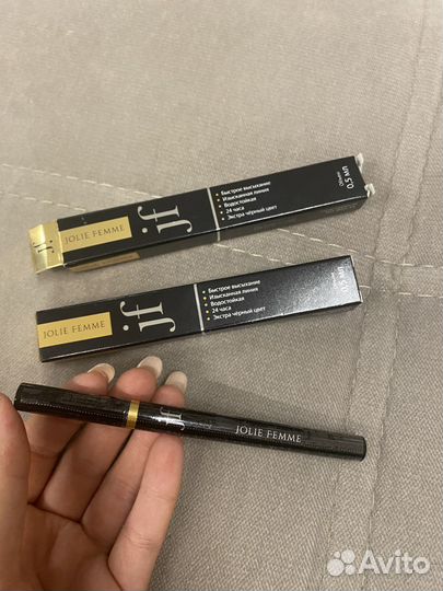 Жидкая подводка для глаз