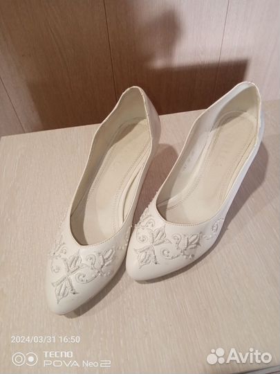 Свадебные туфли 39