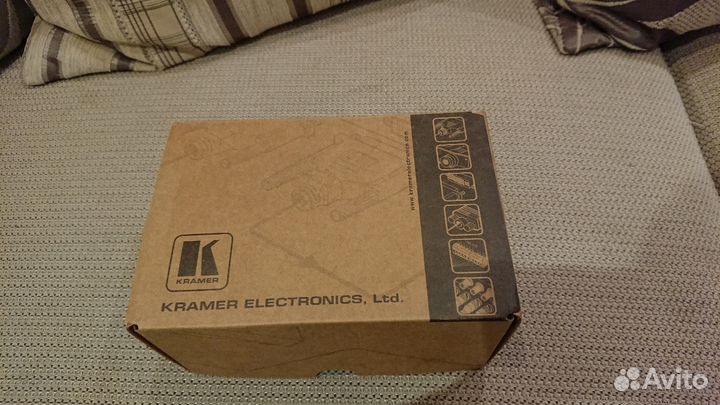 Усилитель-распределитель Kramer PT-103V