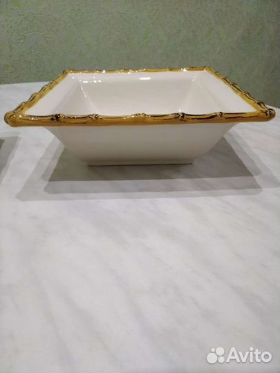 Набор салатников новый