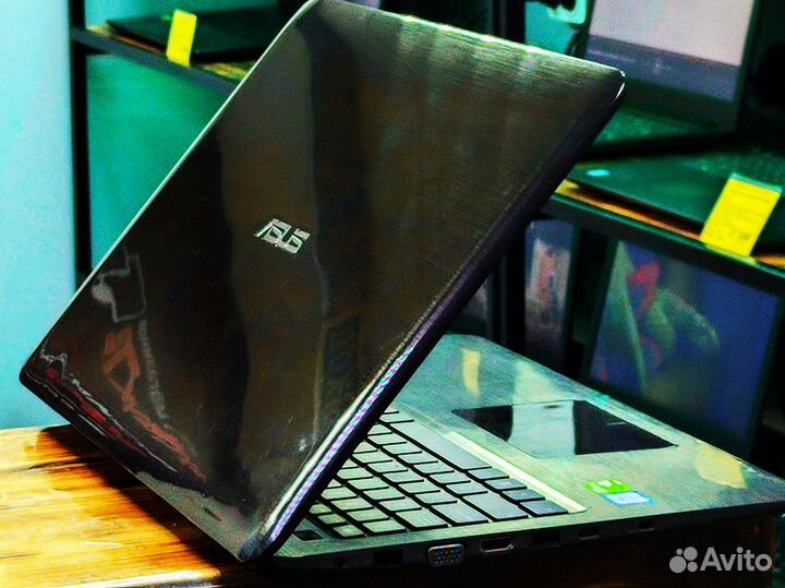 Мощный Asus / Intel Core i7/ GeForce 940M/ SSD/FHD