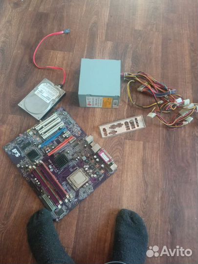 Материнская плата