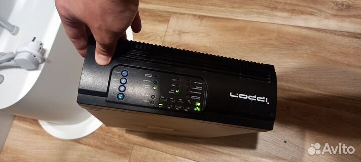 Продам бесперебойник Ippon