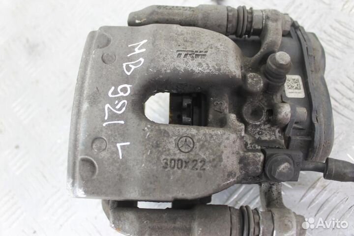Суппорт тормозной задний левый Mercedes-Benz
