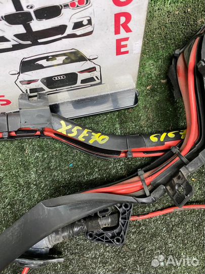 Плюсовой провод аккумулятора на BMW X5 (E70)