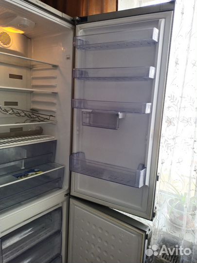 Холодильник бу beko