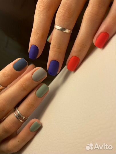 Маникюр с покрытием гель-лак