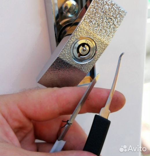 Взлом замков. Аварийный выезд.Вскрытие замков