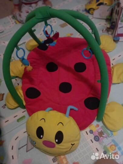 Детский развивающий коврик