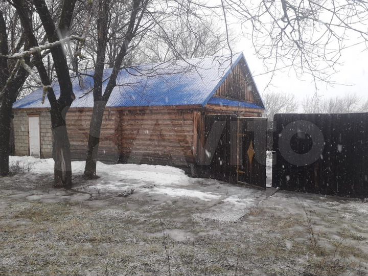 Дом 52,3 м² на участке 3 сот.