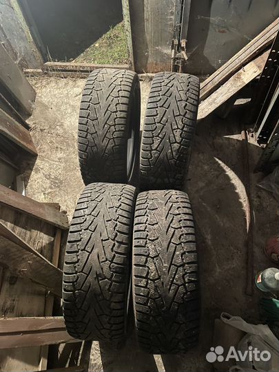 Pirelli Ice Zero 245/45 R18 100H
