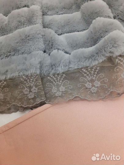 Шубка для девочки с брюками 3-4 года