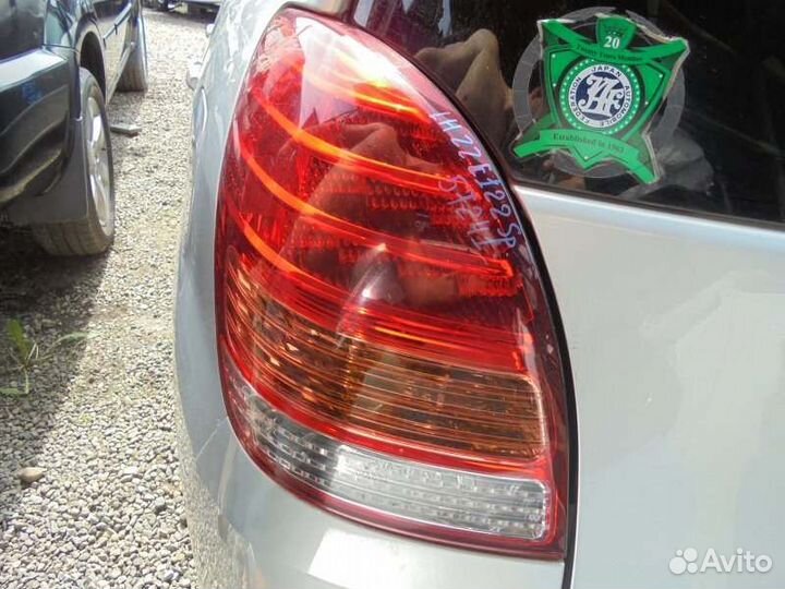 Стоп левый Toyota Corolla Spacio ZZE122 1ZZ-FE