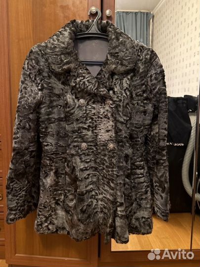 Пальто женское полушубок каракуль 40 размер