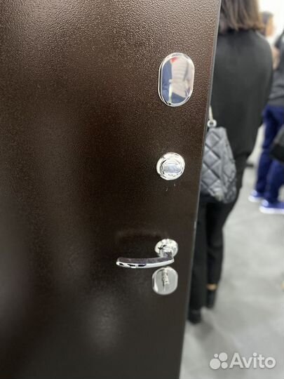 Дверь входная