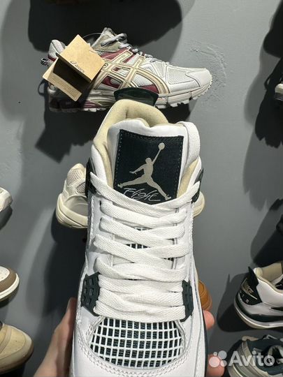 Кроссовки Nike air jordan 4