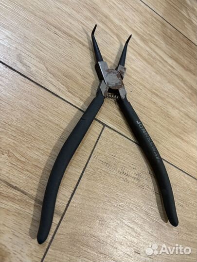 Съемник Стопорных Колец Jonnesway