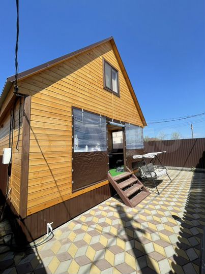 Дом 86 м² на участке 1 сот.