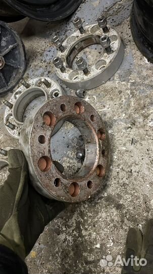 Колёсные проставки 35мм