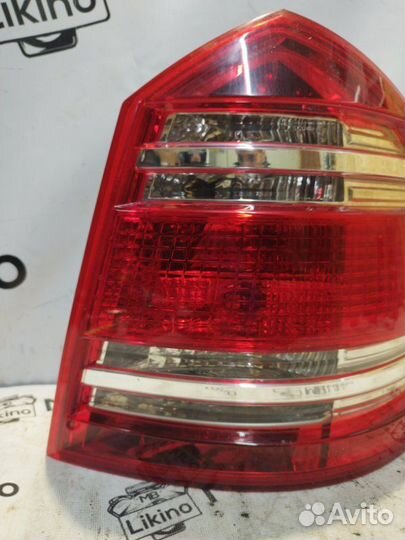 Фонарь задний правый Mercedes Gl X164
