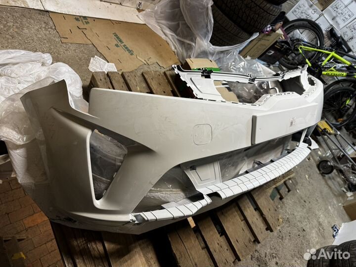 Бампер передний Kia rio 4 белый