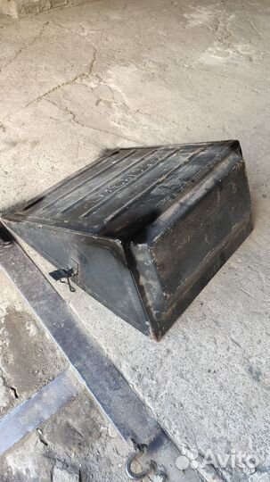 Крышка акб камаз
