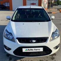 Ford Focus 1.8 MT, 2011, 297 000 км, с пробегом, цена 680 000 руб.