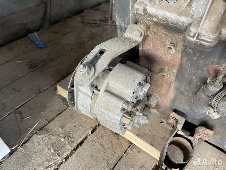 Двигатель 2108