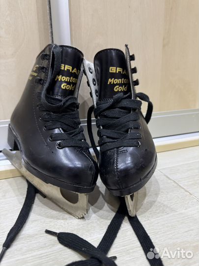 Коньки фигурные детские 26 размер