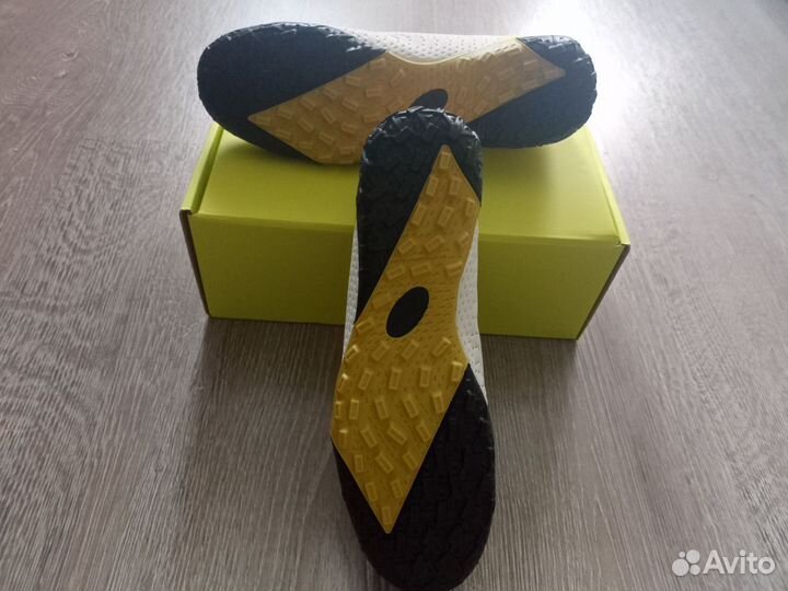 Сороконожки шиповки nike phantom 44