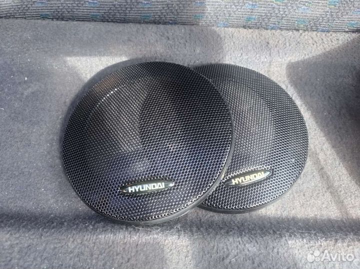 Колонки 10 см hyundai