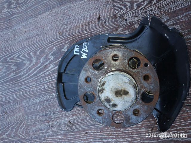 Цапфа для Mercedes Benz W203 2000-2006