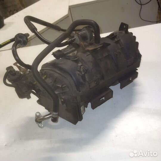 Впускной коллектор Opel Corsa 1.2