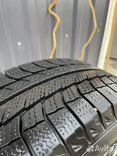 Michelin Latitude X-Ice 225/65 R17