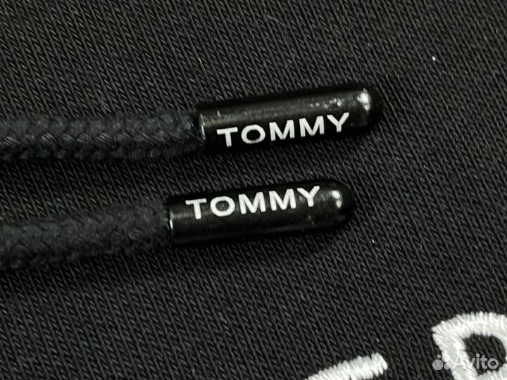 Худи Tommy Hilfiger