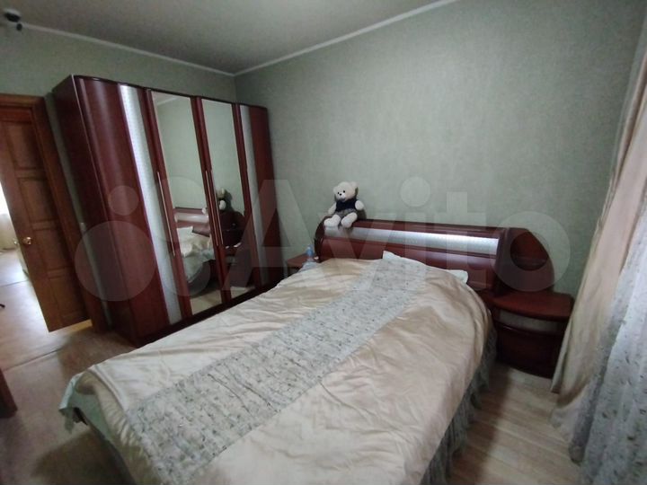 3-к. квартира, 65 м², 4/10 эт.