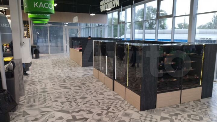 Торговая площадь, 68 м², Ополченская ул., 22