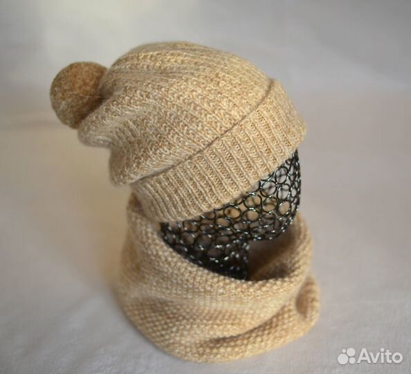 Комплект: шапка бини и снуд из шерсти