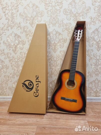 Классическая гитара шестиструнная