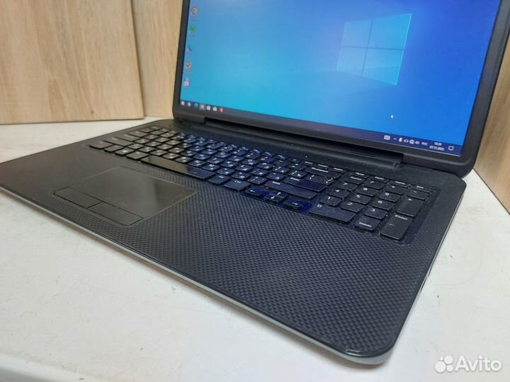 Ноутбук Dell Inspiron 3721 17дюймов