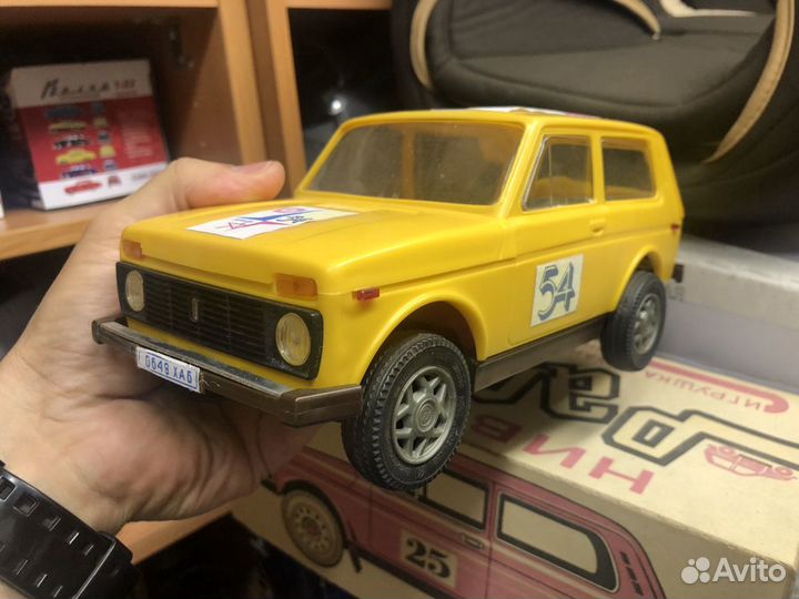 Игрушка СССР ваз нива заз УАЗ