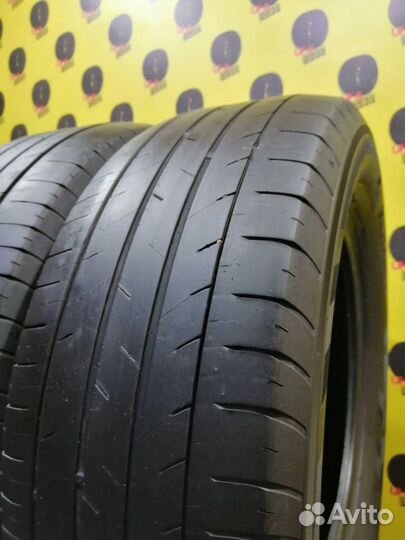 Kumho Ecsta HS52 225/60 R16